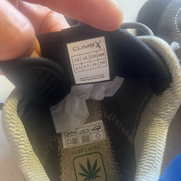 Men's Gray and Blue Athletic Shoes - Picture 2 of 6